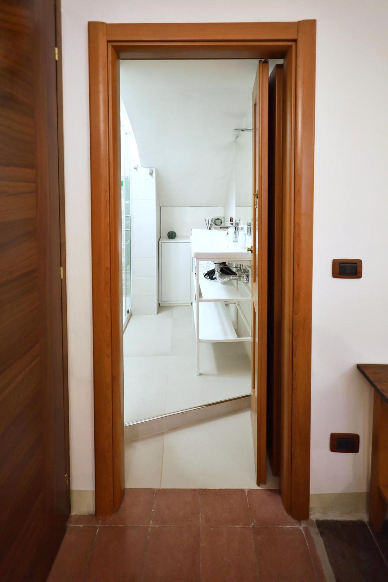Cataneasy Rooms Екстериор снимка