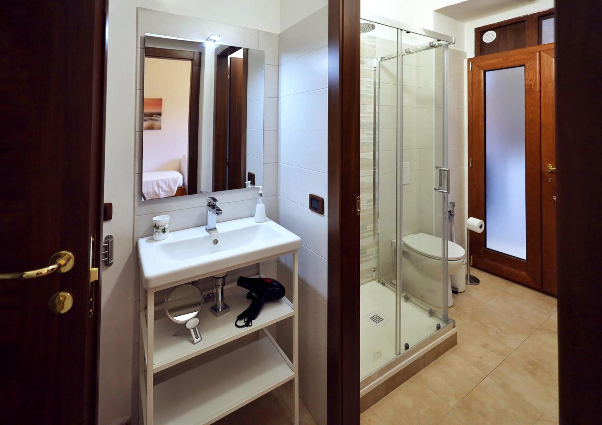 Cataneasy Rooms Екстериор снимка